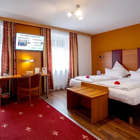 Tiptop Burgschmiet Garni 3* نورنبيرغ