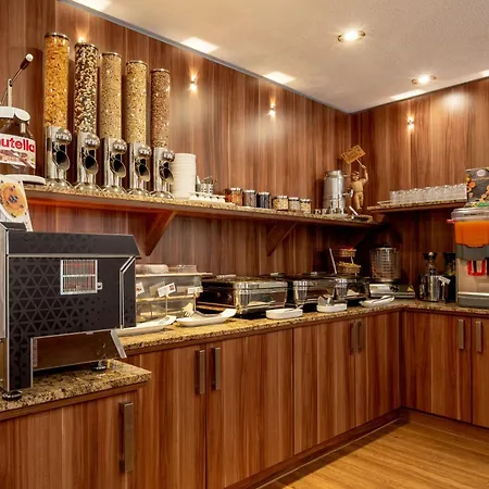 Tiptop Burgschmiet Garni 3*