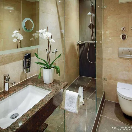 Hotel Tiptop Burgschmiet Garni