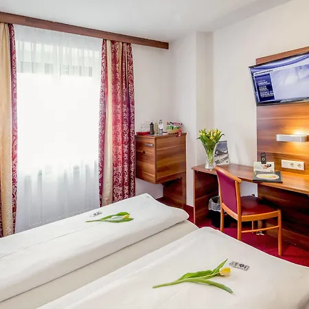 Tiptop Burgschmiet Garni 3*