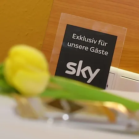 Hotel Tiptop Burgschmiet Garni 3*