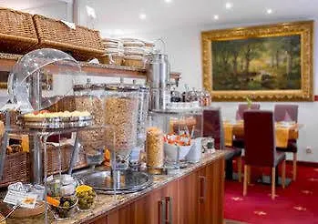 Tiptop Burgschmiet Garni Hotel Núremberg