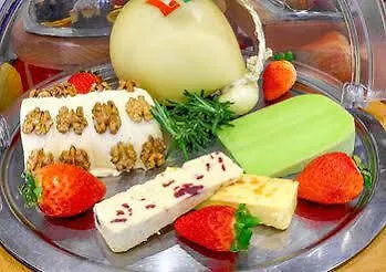 Tiptop Burgschmiet Garni Hotel 3*