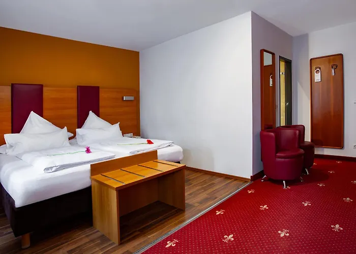 Tiptop Burgschmiet Garni 3* Nuremberg