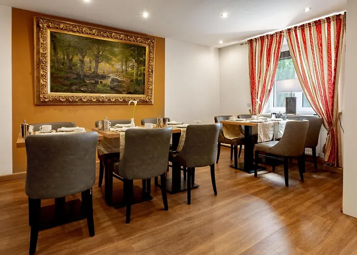 Tiptop Burgschmiet Garni 3* Νυρεμβέργη