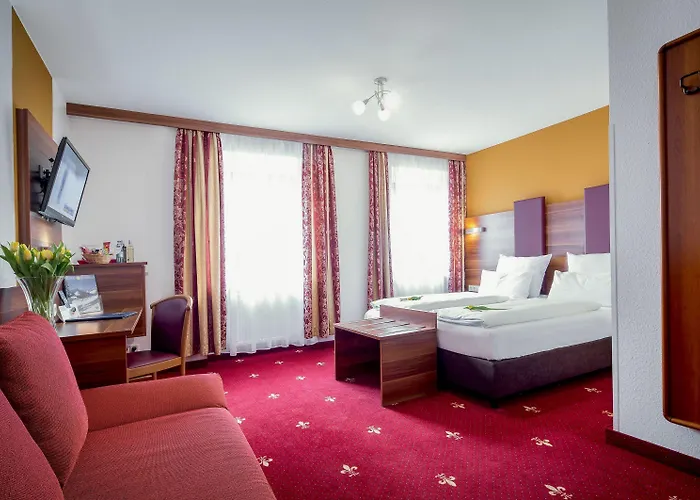 Tiptop Burgschmiet Garni 3* Νυρεμβέργη