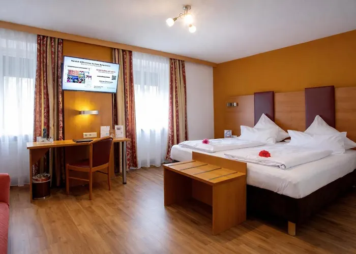 Tiptop Burgschmiet Garni 3* نورنبيرغ